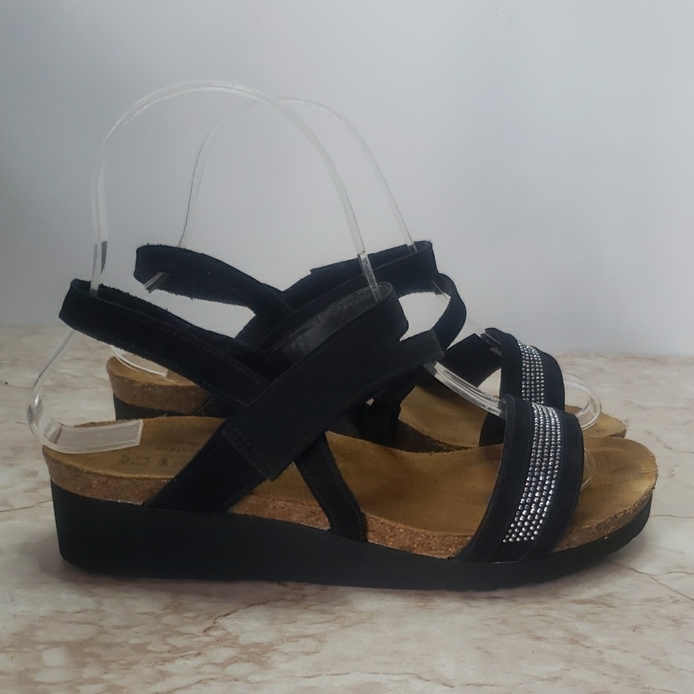 Naot Black Suede And Embellish Strap Women's Sandals Size 36 - Picture 3 of 7